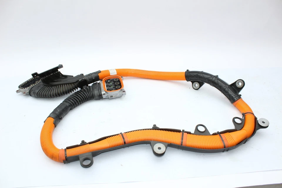 2017-2020 BMW F30 330e G30 530e Hybrid Engine High Voltage Wire Harness Cable - Image 2 of 4