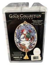 Dimensions Gold Collection Peitites Cross Stitch Kit #8656 Snow Friend Ornament