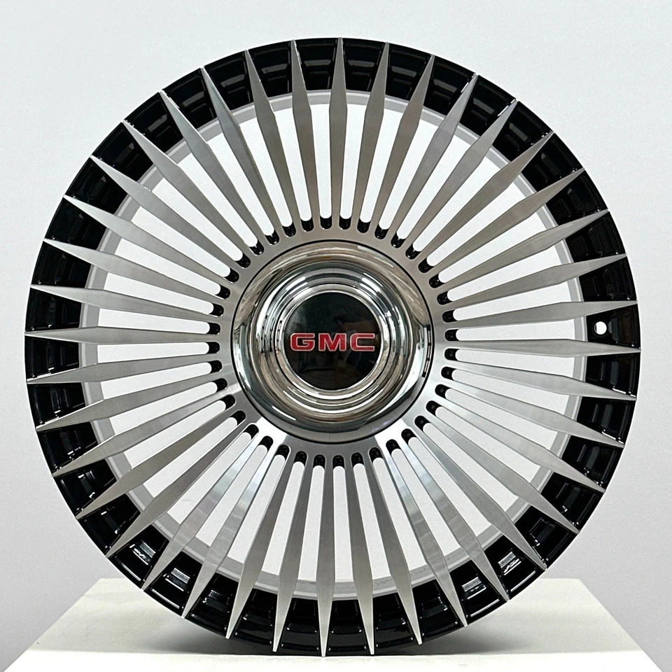 Llanta forjada 20x8,5 para GMC 5Lugs 5x127 / 5x120,65 ET+15mm con tapa flotante Foto 4 de 4