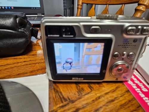Nikon COOLPIX 5900 5.0MP Digital Camera Silver With Battery (WORKS) - Picture 7 of 10