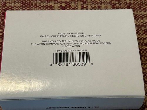 Avon Blue Ombre Bracelet NEW in Box 2023 Christmas Gift VINTAGE - Picture 4 of 6