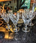 Set Of 4 Cordial Liqueur Crystal Cut Glasses TUDOR ENGLAND Beautiful Vintage