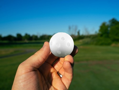 90 Pack Colorful Plastic Practice Golf Balls Airflow Hollow Training Golf Bal... - Picture 4 of 7