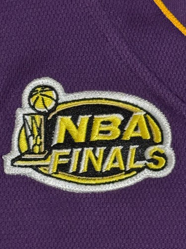 Kobe Bryant LA Lakers Mitchell & Ness 2000-01 Away Finals Jersey Size (40) M - Picture 4 of 13