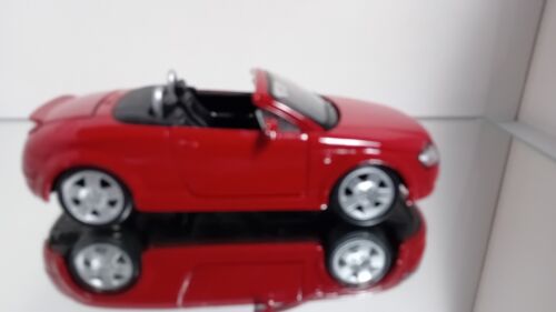 Maisto 1:24 Audi TT Roadster Red Near Mint - Picture 7 of 11