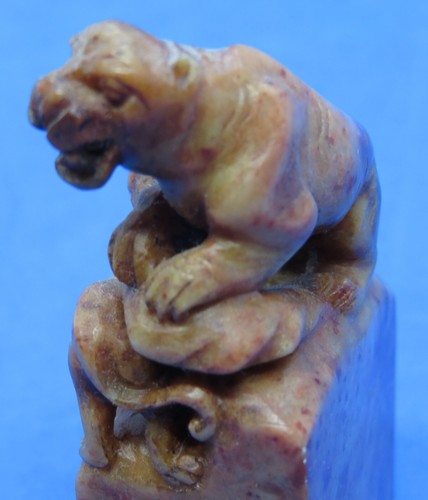 Figura antigua pantera oriental victoriana de piedra china vintage y sello cachorro - Imagen 12 de 16