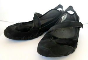 Columbia-Womens-size-9-Black-Suede-Mary-Janes-Damselfly-Comfort-Adjustable