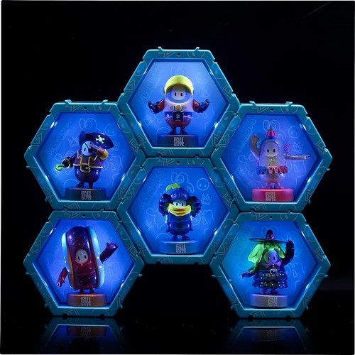 WOW PODS Fall Guys Ultimate Knockout - Paladin Light-up Bobble-Head Figure - Picture 6 of 6