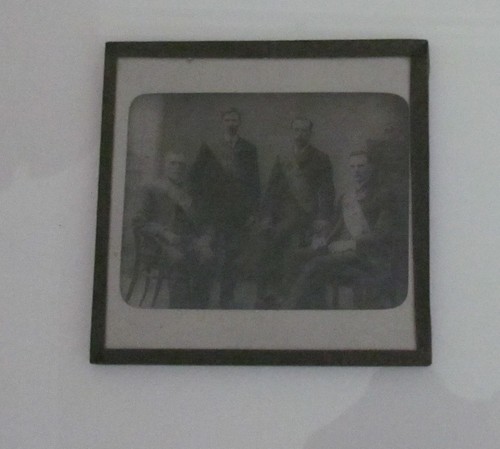 Glass Magic Lantern Slide GROUP OF IRISH FORESTERS C1890 VICTORIAN PHOTO IRELAND - Picture 2 of 2