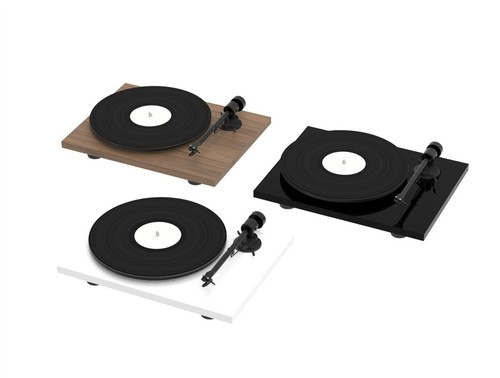 Pro-Ject Turntable T1 EVO Phono Black High Gloss incl Phono Preamplifier - Picture 4 of 9