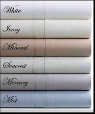 Hudson Park 800TC Solid Sateen QUEEN Flat Sheets in IVORY H2406C