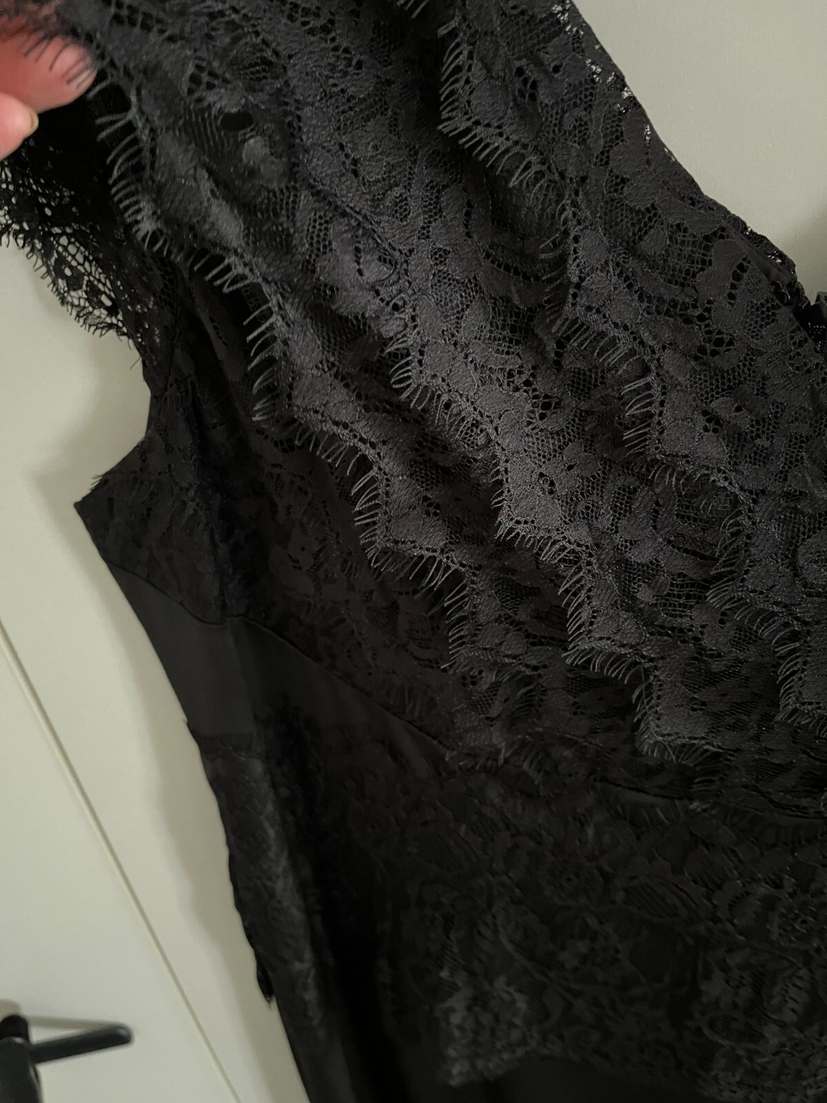 NEW BLACK KALIKO HEAVY "SATIN" & LACE DRESS SIZE 18 (CROSSOVER V NECK