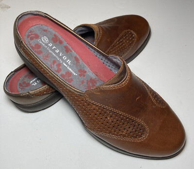 Women's Shoes Aravon by New Balance Size 8B Tan Leather Upper