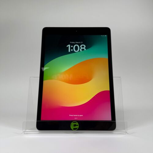 WiFi Only Apple iPad 8th Gen 32GB 17.5.1 SPACE GRAY M