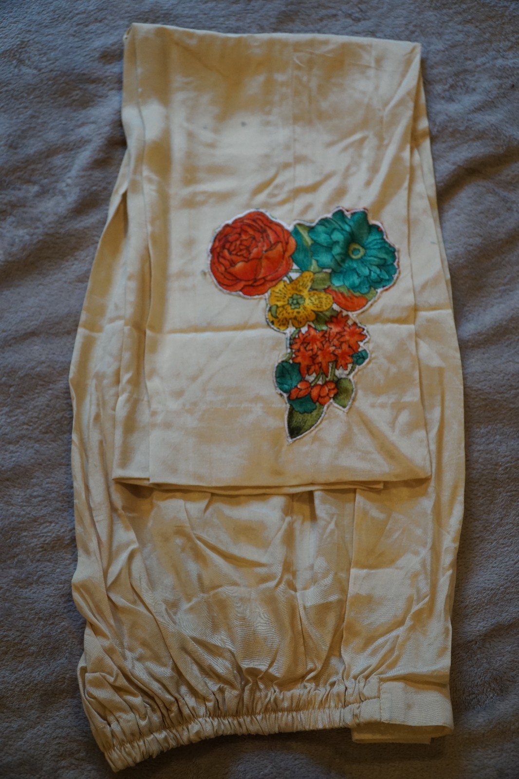 Picture 2 of 4