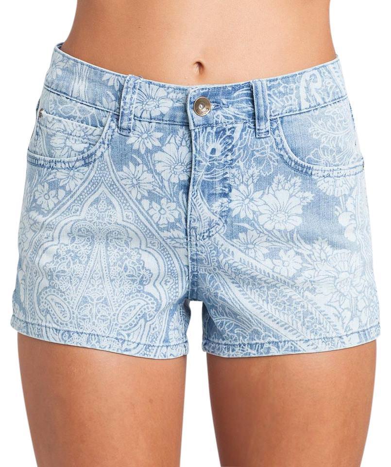 2017 NWT WOMENS BILLABONG MEMORY DENIM SHORTS 50 27 vintage bluee floral 2017 NWT WOMENS BILLABONG MEMORY DENIM SHORTS 50 27 vintage bluee floral