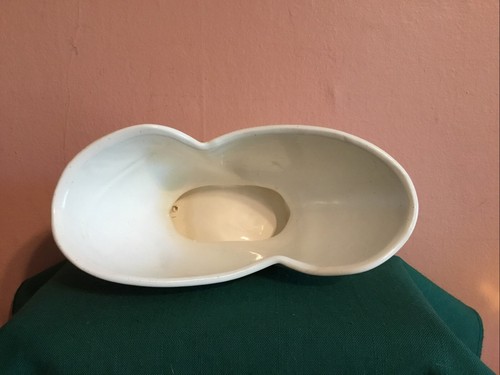 Vintage White Cream Pottery Candy Dish 131 USA Imprint - Picture 5 of 10