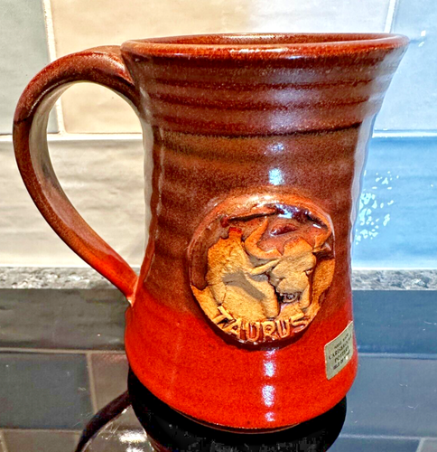 CARISBROOKE POTTERY Vintage Studio Design Taurus Mug - Hand Made in England - Picture 1 of 8
