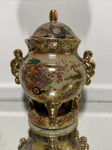 Vintage Royal SATSUMA Footed Pedestal Vase URN Ornate Footed Japanese - Picture 5 of 14