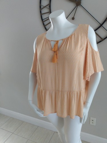 A.N.A. Blusa amarilla con borla manga aleteada hombro frío para mujer talla XXL - Imagen 10 de 10