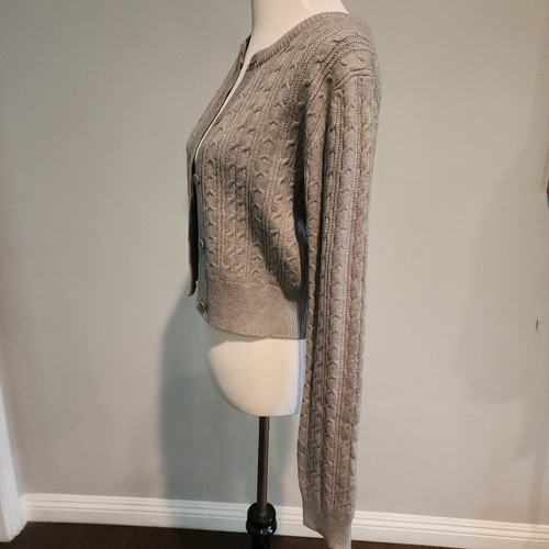 Love Tree Cardigan Sweater Junior's Size L Cropped Knit Gray Classic Button Up - Picture 4 of 8