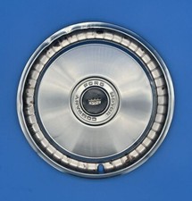 1971-1977 Ford Van Pickup Torino 695 / 956 15" Hubcap Wheel Cover D5UZ1130A