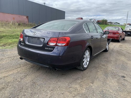 Lexus GS300 Right Front Door Trim GRS190 03/2005-12/2011 - Picture 5 of 6