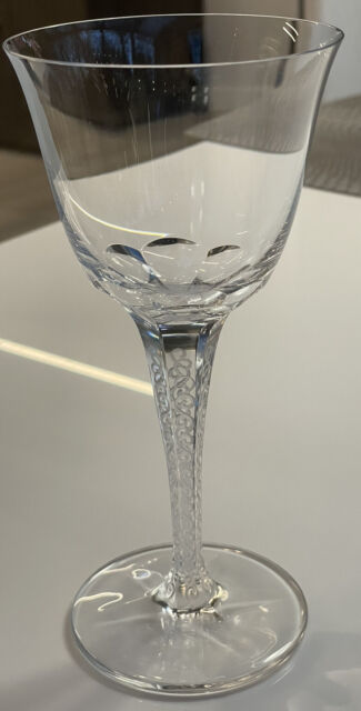 Vintage Lalique France Treves Wine /Water Goblet/Glass 7 1/8" tall Vintage Lalique France Treves Wine /Water Goblet/Glass 7 1/8" tall
