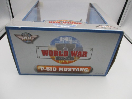 WW Serie P-51D Mustang Kampfflugzeug Maßstab 1:48 Druckguss Metall - Bild 4 von 6