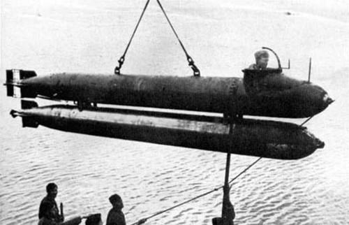 1/35 Torpedo Humano Alemán "Neger" Segunda Guerra Mundial MikroMir 35-001 Kit Modelo Plástico - Imagen 13 de 15