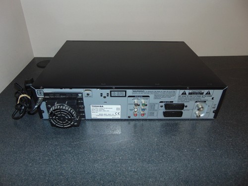 Toshiba DVR20KB DVD Video Cassette Recorder schwarz original getestet funktioniert - Bild 15 von 20
