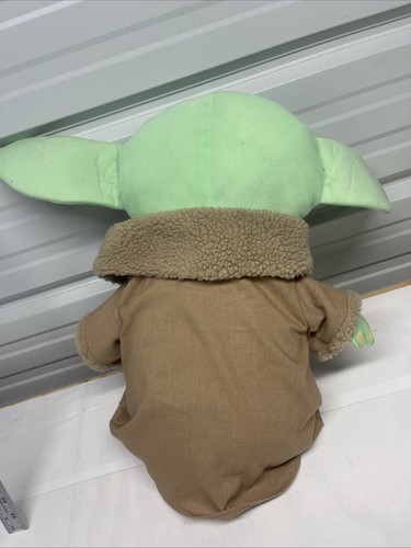 Peluche Star Wars Baby Yoda 20 pulgadas Jay Franco juguete de peluche - Imagen 4 de 5