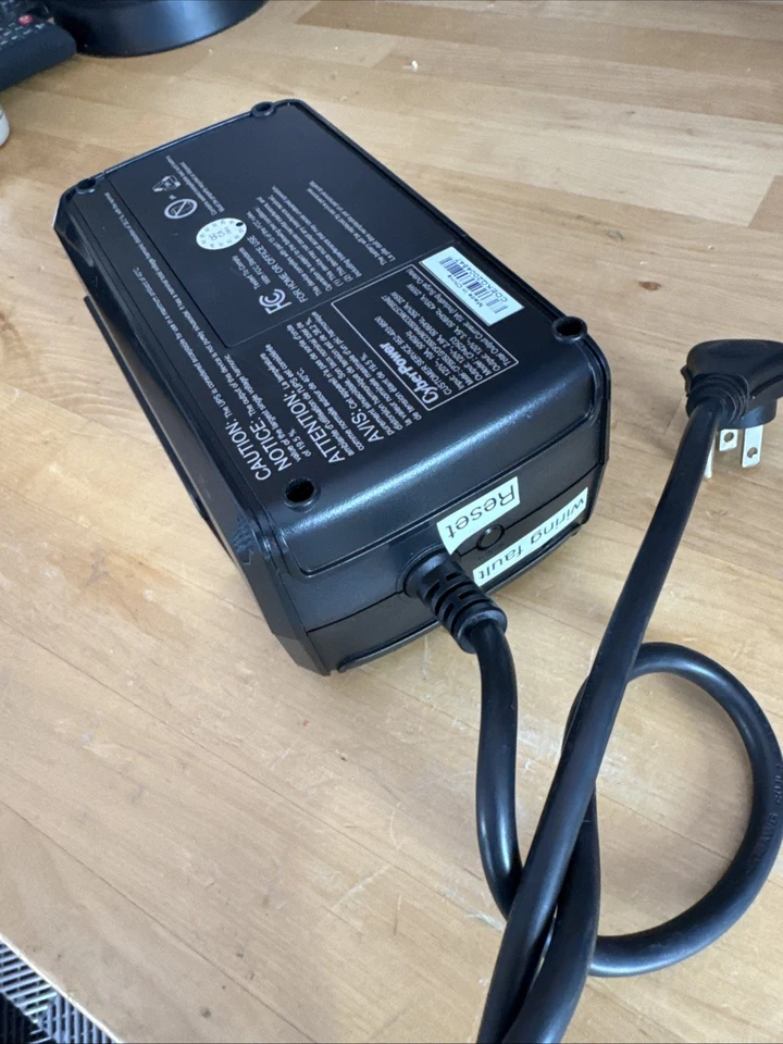 CyberPower CP350SLG 350VA 255W Standby Compact UPS System with 6 Outlets - Image 3 of 3