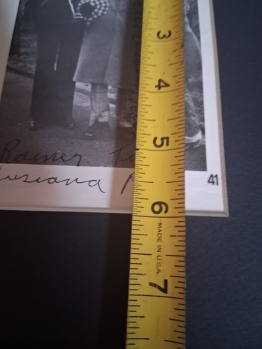 Autogrammpapier mit 45 Schallplatten gerahmt ohne Glas Losianna rot Roulette Schallplatten - Bild 10 von 10