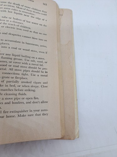 Vintage 1945 American Red Cross First Aid Textbook Revised Edition - Picture 15 of 21