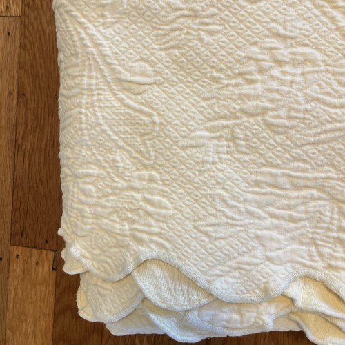 Vintage Company Store Portugal Matelasse Yellow Coverlet Cotton 72” X 82” Twin - Picture 2 of 7