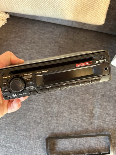 Sony CDX-GT24 Xplod CD Car Radio USB Aux ICE - Picture 5 of 7