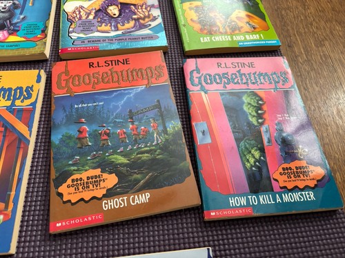 Lot Of 10 Random 90s R.L. Stine Goosebumps Books Scholastic - Picture 4 of 9