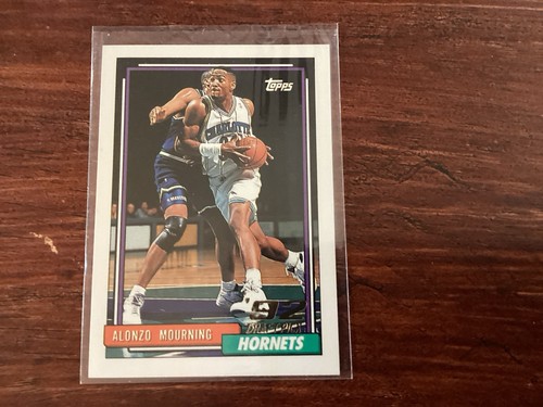 1992-93 Topps “ALONZO MOURNING” #393 Rookie Card 1992 Draft Pick Hall Of Fame