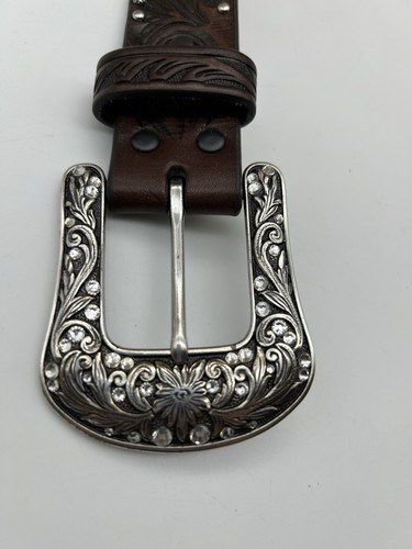 Ariat Damen verzierter Ledergürtel A1518602 Conchos verziert braun M bis 36 Zoll - Bild 4 von 4