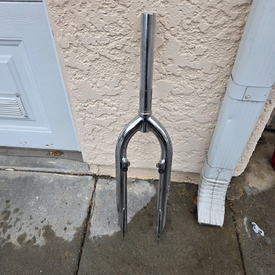 HORQUILLA SE BICICLETAS 26" TREN DE ATERRIZAJE 1-1/8" CROMO SIN ROSCA Foto 3 de 4