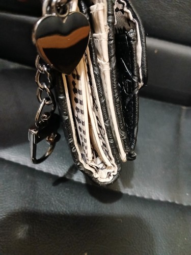 Juicy Couture Liquorice Good Times Mini Envelope Flap Wallet Keychain Logo Heart - Picture 3 of 11