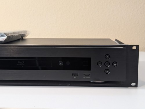 Oppo BDP-103 Blu-ray Player - EXCELLENT Condition. Original Remote. - Picture 3 of 9