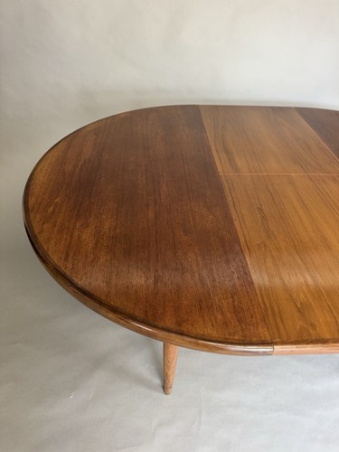G plan Circular Extending Dining Table & 4 G plan Chairs Mid Century - Picture 8 of 10