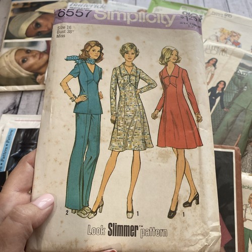 Women’s Clothing Sewing Pattern Lot 17 Vogue Simplicity Uncut VTG SZ Variety - Picture 6 of 19