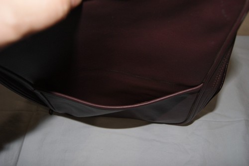 Menge 2 Bibel Hülle Etui Kunstleder Reißverschluss oben Griff braun rot (ToteCC) - Bild 6 von 13