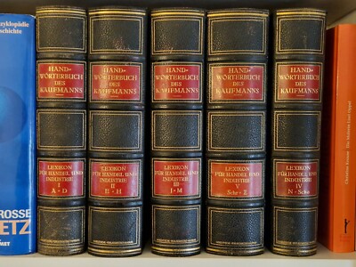 Handwörterbuch des Kaufmanns. Lexikon für Handel und Industrie. 5 Bände