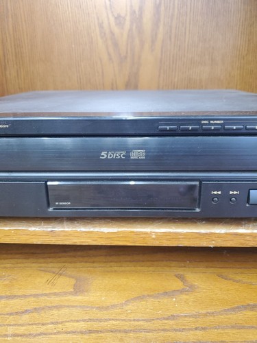 Marantz PMD370 Professional 5 Disc CD Changer For Parts Or Repair - Picture 3 of 7