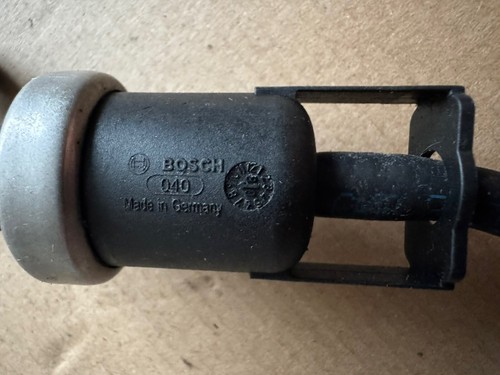 AUDI VW 2.0 DIESEL FUEL RETURN LINE HOUSE S20926A - Picture 3 of 4