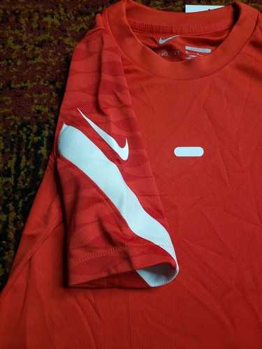 Nike DRI-FIT Big Kids Unisex Sports Customizable Slim fit Football Jersey Medium - Picture 4 of 4